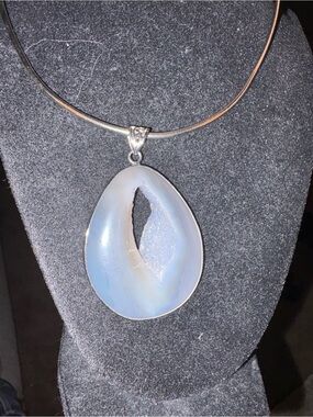 Sterling Silver Blue Agate Teardrop Pendant Necklace